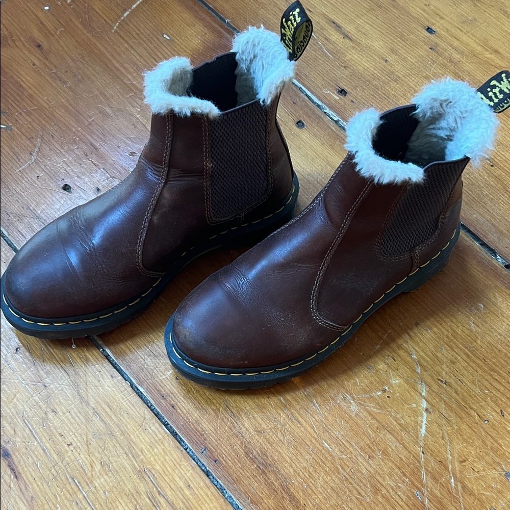 Dr. Martens Brown Leather Ankle Boots with Fur lining